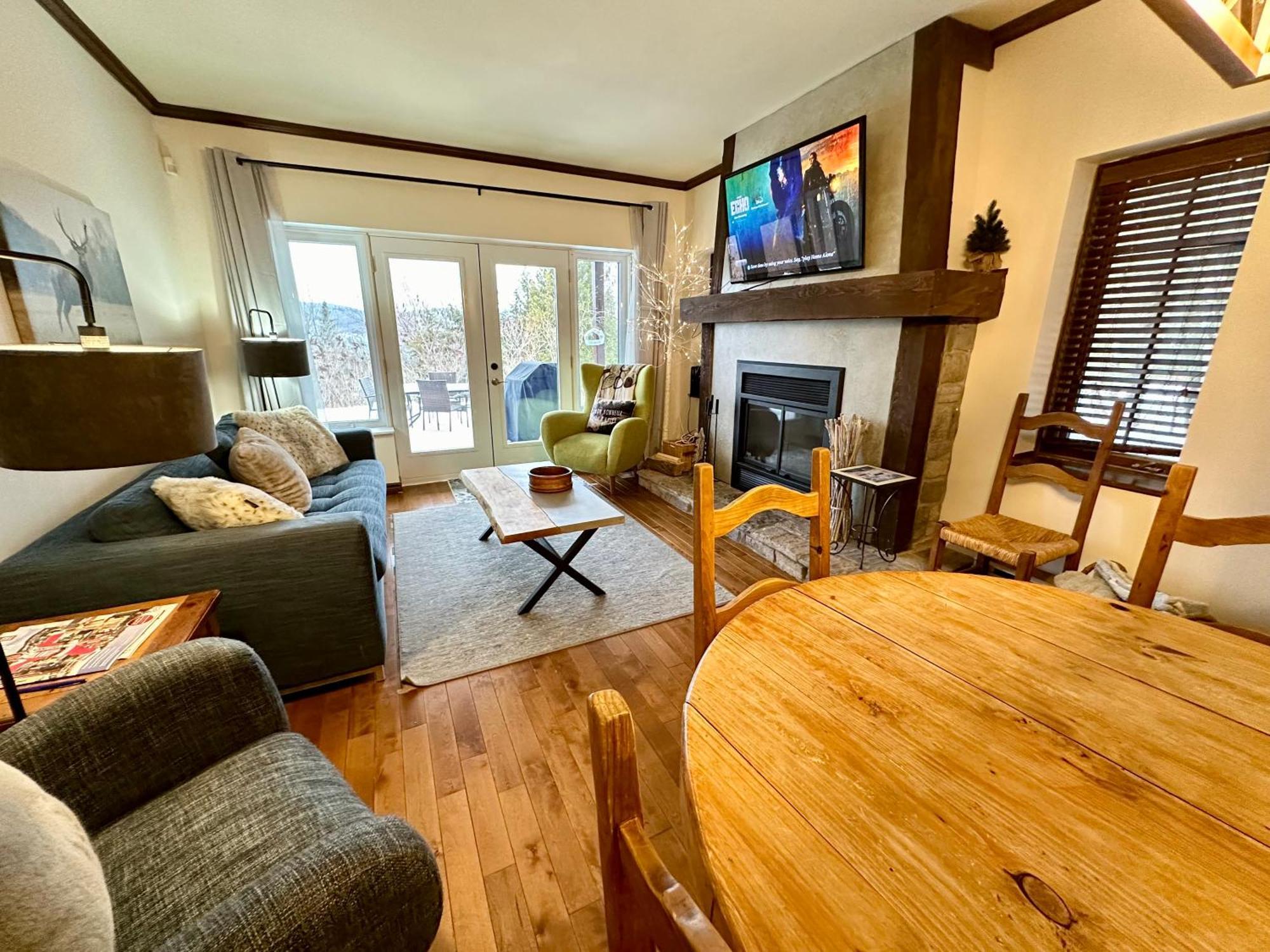 L'Algonquin By Tremblant Vacations Apartment Mont-Tremblant Exterior photo